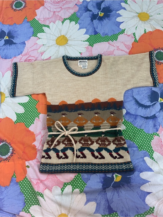 Montage Sweaters - Vintage 70’s Montage Sweater